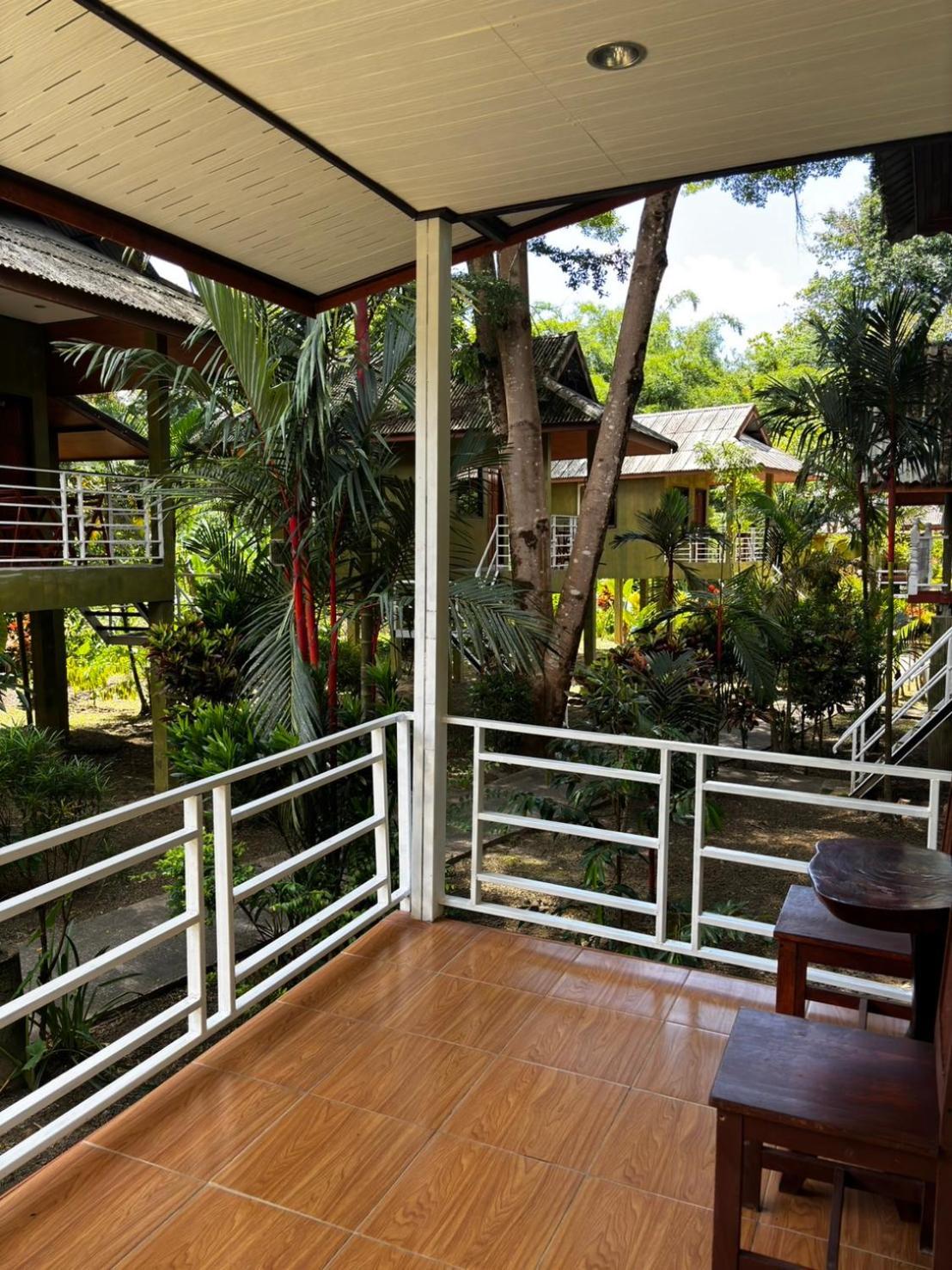 Khao Sok Jungle Huts Resort Khao Sok National Park Exterior foto